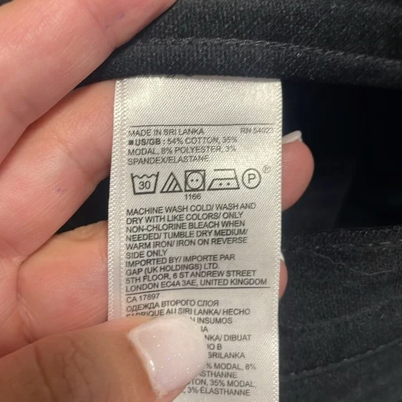 Banana Republic Velvet Jeans - Picture 5 of 6